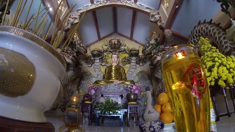 Inside the Buddhist temple. Stock Footage 72151136