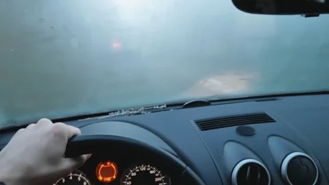 Inside the car. Start for driving. Vidéo 71846186