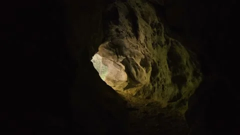 Inside Cave Following Path. Finding Way Out of the Stony/Sandy Cave. Stockbeeldmateriaal 142968530