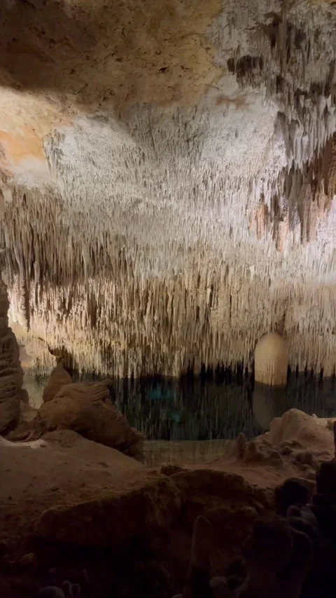 Inside the Caves of Drach, with stalactites and stalagmites. Mallorca, Spain Stock Footage 323362913