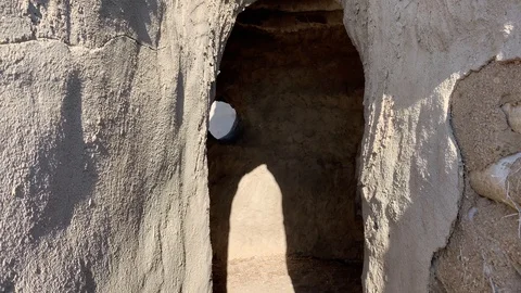 Inside a dome home Stock Footage 128418164