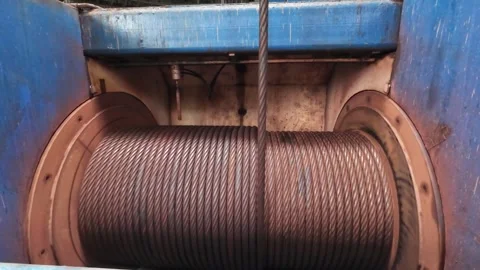 Inside the drawworks of oil drilling rig 動画素材 337974807