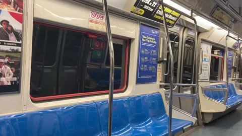 Inside An Empty PATH Train Vídeos de archivo 330274580