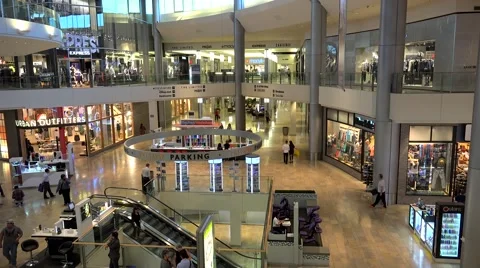 Inside the Fashion Show Mall in Las Vega, Stock Video