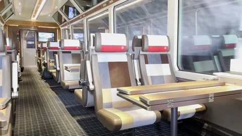Inside First Class in Glacier Express Train with Swiss Alps View Vídeos de archivo 285498708