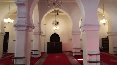 Inside the great mosque Tlemcen Video stock 129605948