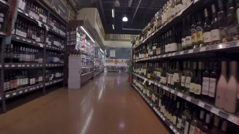 Inside A Grocery Store 库存影片 95678572