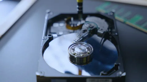 The inside of the hard disk drive in the lab 스톡 동영상 234987971