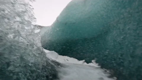 Inside icelandic glacier 3 Видео 182469961