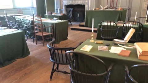 INSIDE OF INDEPENDENCE HALL-PHILADELPHIA Vídeos de archivo 131187683