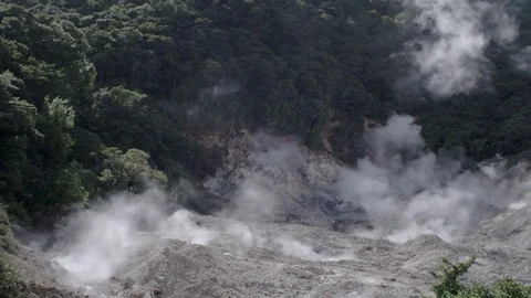 Inside La Soufriere Volcano Pan Slow Mo 스톡 동영상 84268976