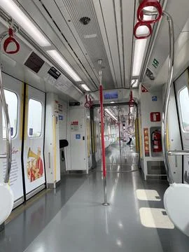 Inside the LRT carriage without passengers Foto stock