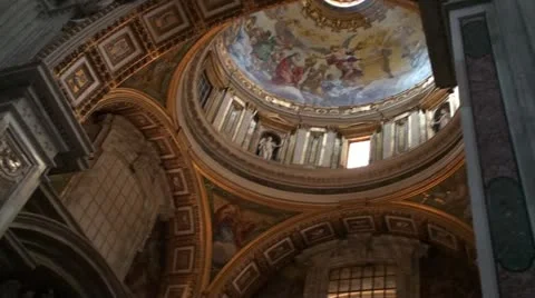 Inside Papal Basilica of St Peter - Vatican Stock-Footage 21811236