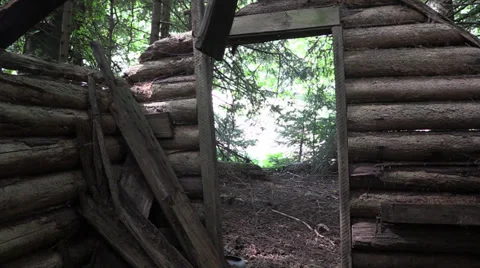 Inside pioneer log cabin Stock Footage 27732040