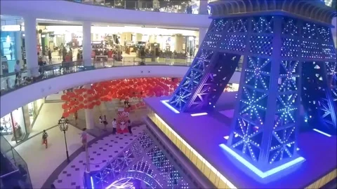 Inside of the shopping centre Terminal 21, Pattaya, Thailand. Stock Footage 131676851