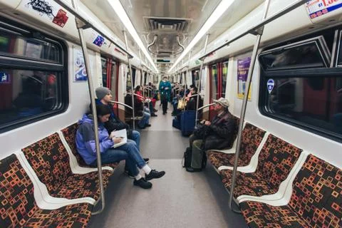 Inside the Train at the Underground Subway Metro Station Foto stock