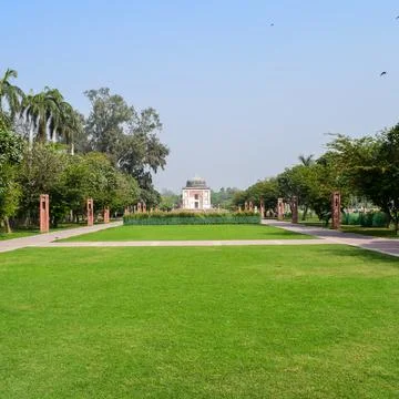 Inside view of architecture tomb inside Sunder Nursery in Delhi India, Sunder Foto stock