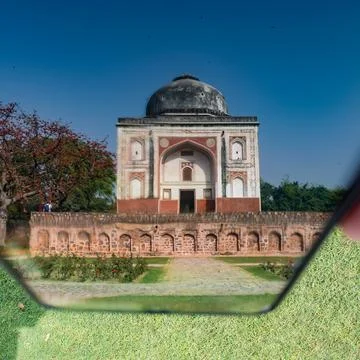 Inside view of architecture tomb inside Sunder Nursery in Delhi India, Sunder 스톡 사진