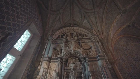 Inside view of different architectural styles of colorful Pena Palace 库存影片 92931259