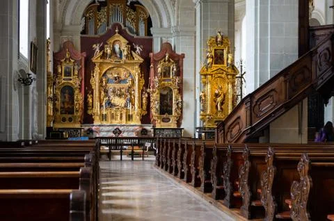 Inside view of Hofkirche St. Leodegar Church in Lucern Switzerland Stock-Fotos