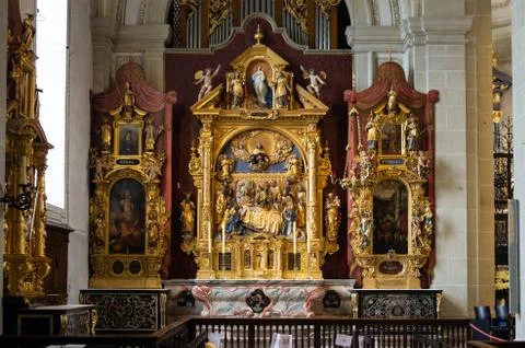 Inside view of Hofkirche St. Leodegar Church in Lucern Switzerland Stock-Fotos