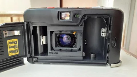 Inside view of a slr camera lens and other parts 스톡 사진