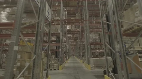 Inside the warehouse work 動画素材 157397687