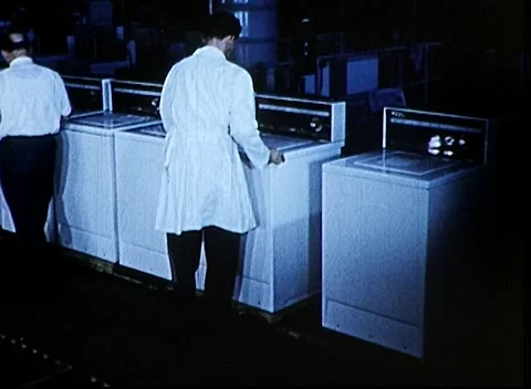 INSIDE A WASHING MACHINE FACTORY (1955) 스톡 동영상 169201543