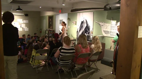 Inside the whaling museum (1 of 5) Stock-Footage 31900496