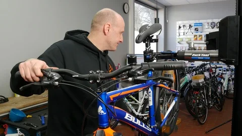 Inspection in a bicycle workshop 스톡 동영상 118067403