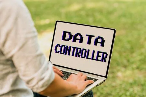 Inspiration showing sign Data Controller. Business concept person who determines Stockfoto's