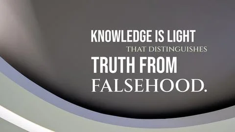 Inspirational typography design featuring the quote Knowledge is light that.. Fotos de archivo