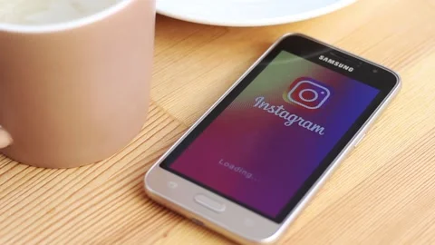 The Instagram application takes a very long time to load Stock Footage 106630960
