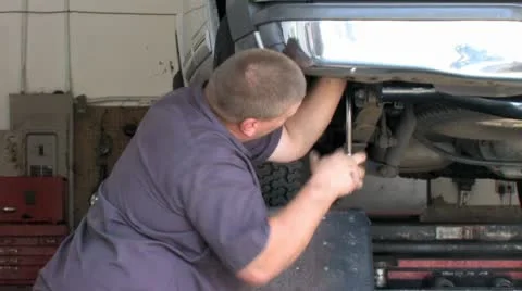 Install Hitch 9 Stock-Footage 10567205