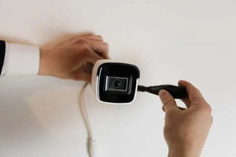 Installation of CCTV camera for home security. Videcam, smart home technology Foto stock