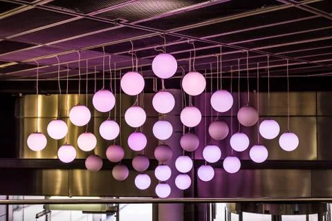 Installation of round lamps on the ceiling Stock-Fotos