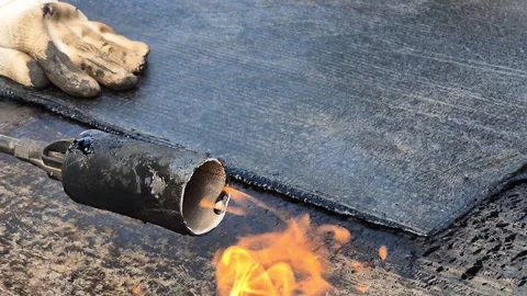 Installing Bituminous Waterproofing Membrane with Gas Torch 스톡 동영상 344431721
