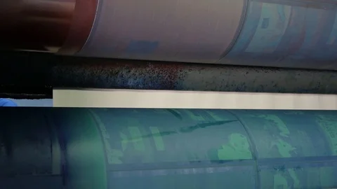 Installing new printing plates at the ink rollers of press machine Video stock 121809974