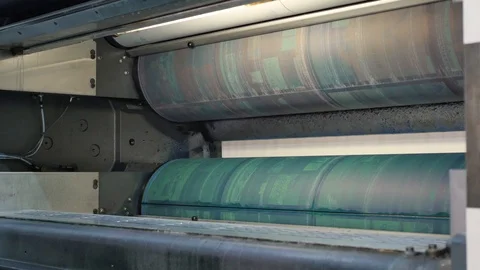 Installing new printing plates at the ink rollers of press machine Video stock 121810177