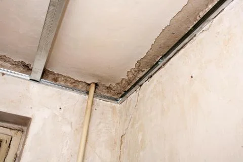 Installing a suspended ceiling Stock Photos