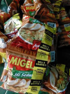 Instant noodles Stock Photos