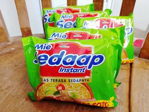 Instant noodles Stock Photos