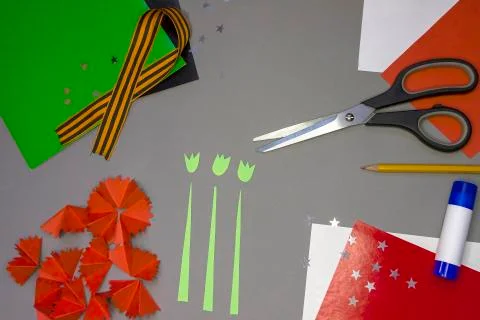 Instructions for step by step creating a DIY greeting card for May 9 Step 10 Stock Photos