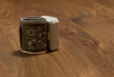 Instructions for use of the electronic tonometer on the hand. Stock Photos