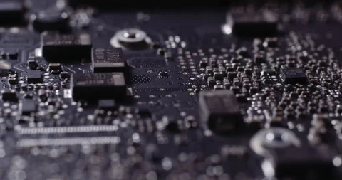 Integrated circuit board with processor close up. Vídeos de archivo 245189532