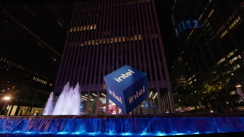 Intel promotional cube installation with illuminated fountain Stock Footage 333183503