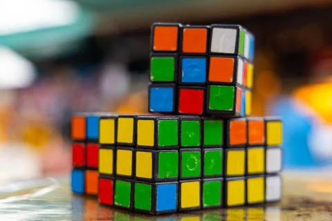 Intelligence developer color cube game 库存照片