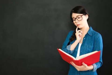 Intelligent creativity university student thinking how to solve the question 库存照片