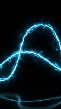 Intense electric blue lightning forming curved looping paths on a dark smok.. Illustrazione stock
