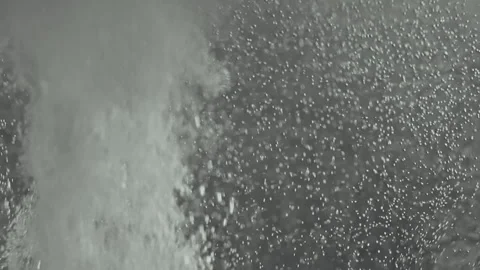 Intense Macro Liquid Pour with Fizzy Carbonated Bubbles Vídeo Stock 335882429